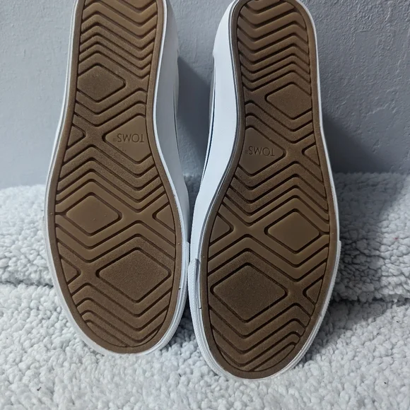 Alpargata Fenix Lace Up Sneakers Size 9 - Picture 2 of 6